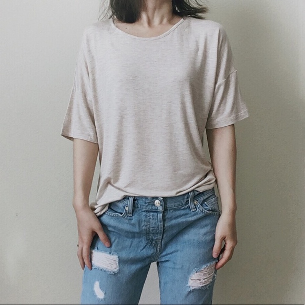 NWT Soft Rayon Scoop neck tee in Heather Beige - Picture 2 of 6